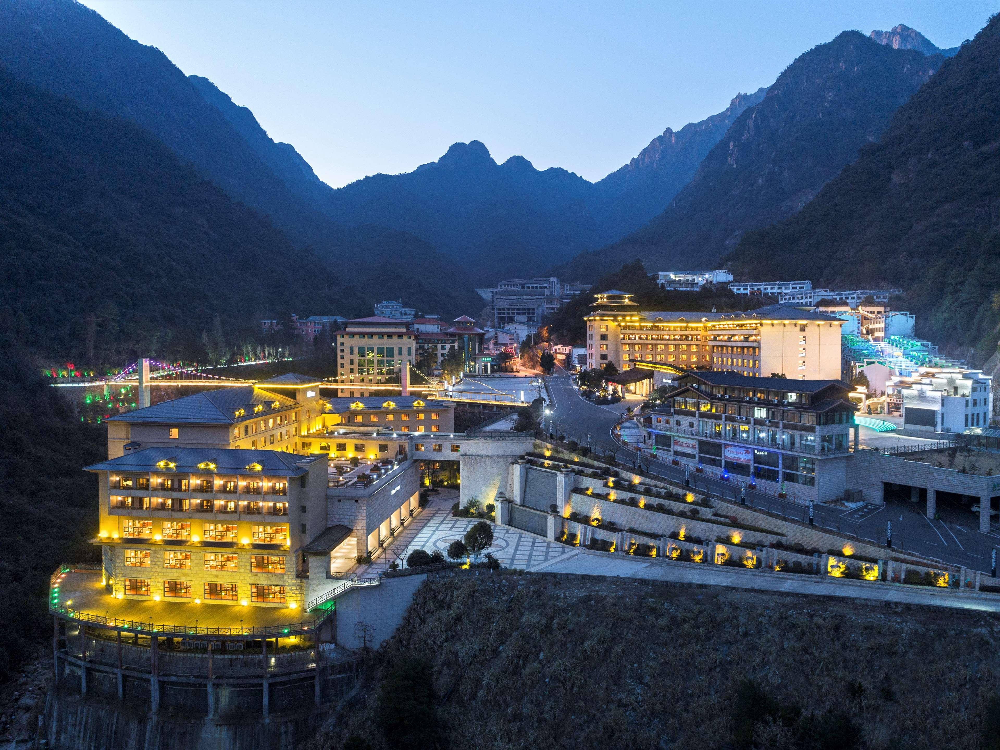Hilton Sanqingshan Resort Shangrao Exterior photo