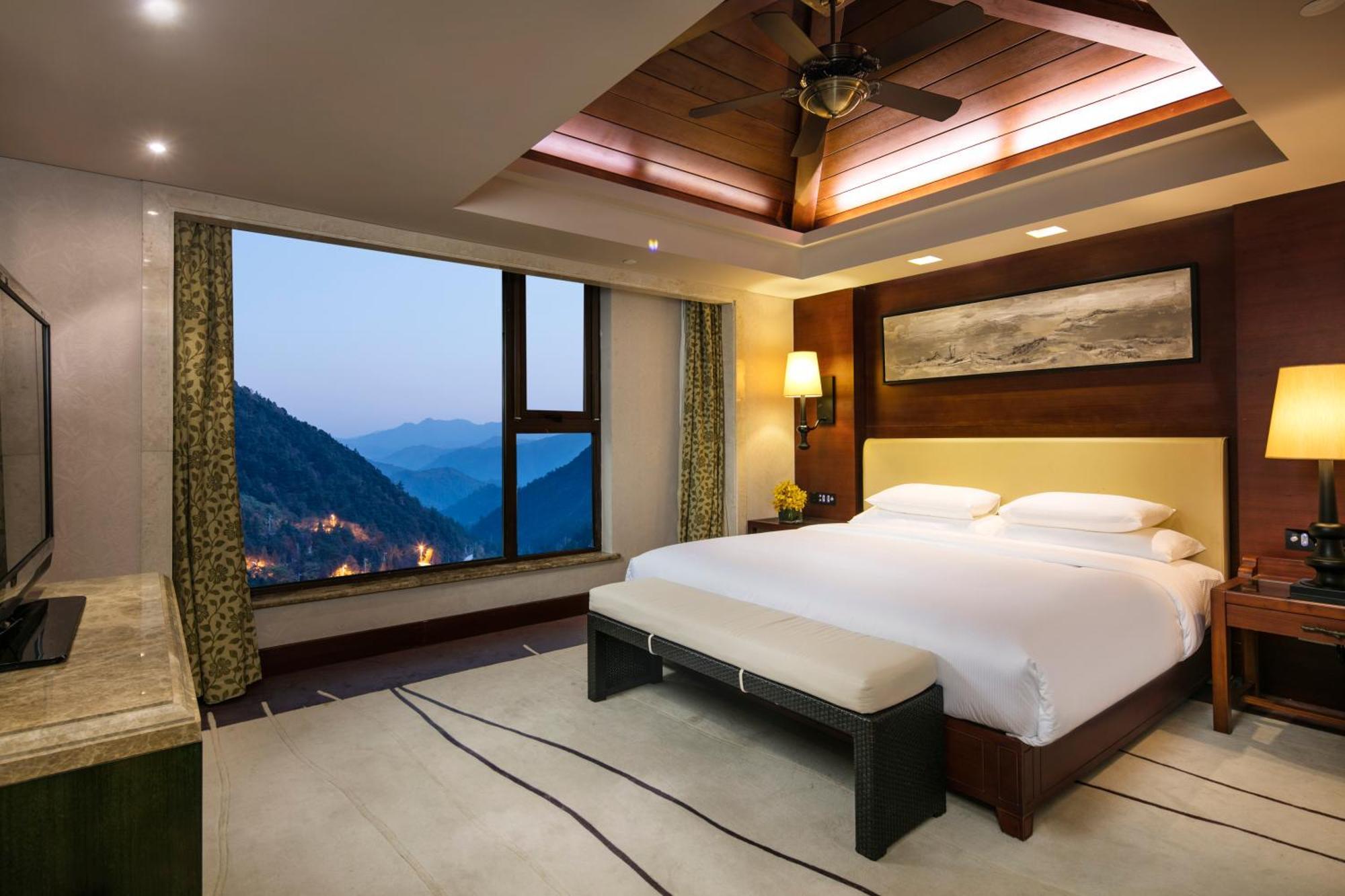Hilton Sanqingshan Resort Shangrao Exterior photo